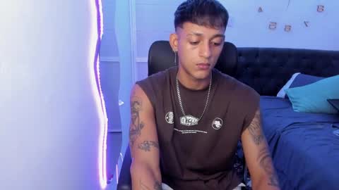 Snapshot of slim_master12 chatting on December 2024 04:42:01 AM slim_master12 online show from December 2024 04:42:01 AM