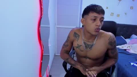 Snapshot of slim_master12 chatting on December 2024 10:13:02 AM slim_master12 online show from December 2024 10:13:02 AM