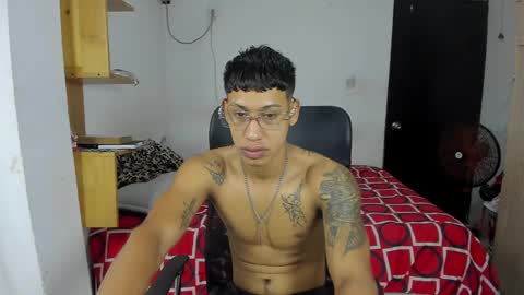 Snapshot of slim_master12 chatting on January 2025 05:41:01 PM slim_master12 online show from January 2025 05:41:01 PM
