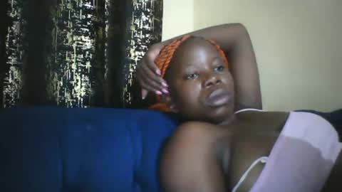 slim_petite_ebony online show from May 2026 11:31:02 PM