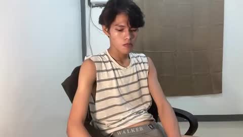 Snapshot of slim_sensation chatting on October 2025 03:24:01 PM slim_sensation online show from October 2025 03:24:01 PM