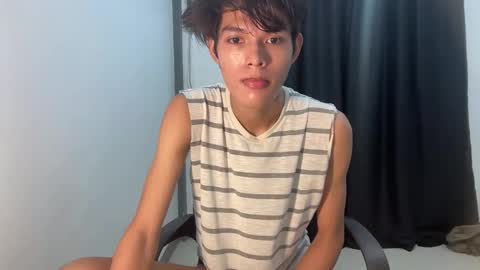 Snapshot of slim_sensation chatting on October 2025 02:17:02 PM slim_sensation online show from October 2025 02:17:02 PM