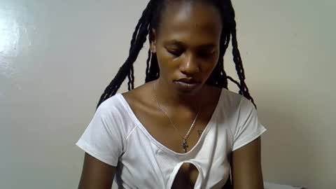 slim shaddy01 online show from February 2026 06:51:02 PM