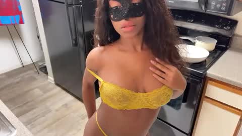 Barbie Stylebender online show from January 2025 10:16:02 PM