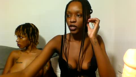 slimandthick1 online show from July 2026 07:54:02 PM