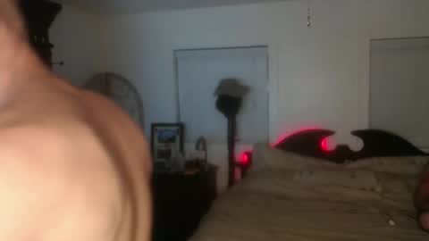 Snapshot of slimbice chatting on December 2025 03:13:01 AM slim bilove online show from December 2025 03:13:01 AM