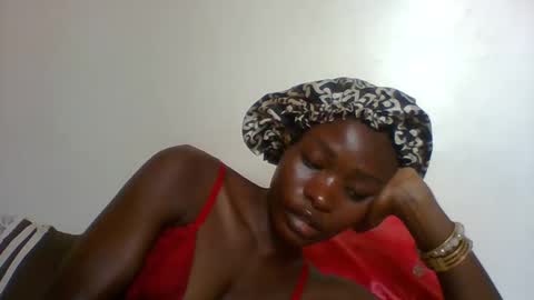 Snapshot of slimdiva chatting on October 2025 08:13:01 AM slimdiva online show from October 2025 08:13:01 AM