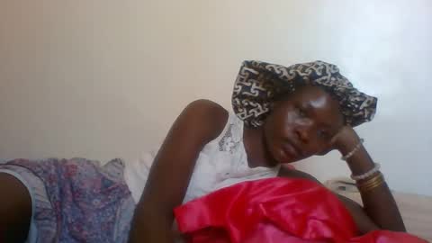 Snapshot of slimdiva chatting on October 2025 10:51:01 AM slimdiva online show from October 2025 10:51:01 AM