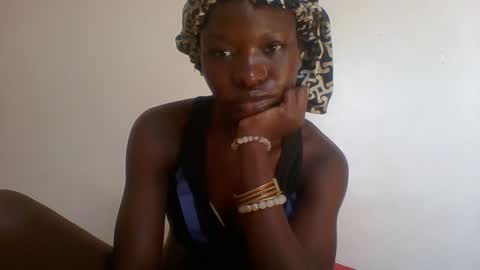 Snapshot of slimdiva chatting on October 2025 06:37:01 AM slimdiva online show from October 2025 06:37:01 AM