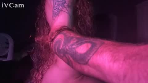 Snapshot of slimedge1243 chatting on December 2025 05:23:01 AM slimedge1243 online show from December 2025 05:23:01 AM