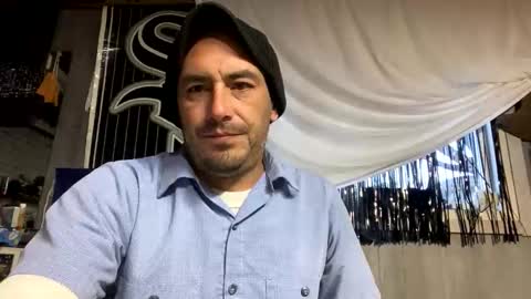 More more more online show from October 2025 09:31:01 PM