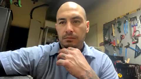 More more more online show from December 2025 05:31:02 PM