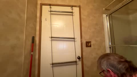 slimjim061560 online show from February 2026 09:20:01 PM