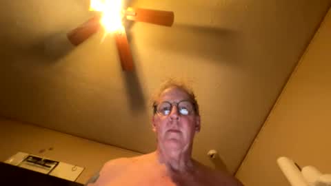 slimjim061560 online show from May 2026 11:12:03 PM