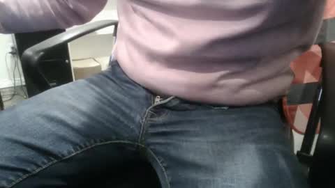 slimjimorange9 online show from November 2025 09:32:01 PM