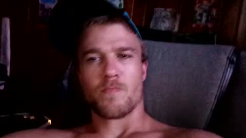Snapshot of slimsleezy099 chatting on July 2026 02:24:01 PM Slimsleezy online show from July 2026 02:24:01 PM