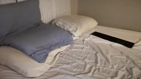 Snapshot of slut_slave_cfnm chatting on January 2026 12:35:01 AM slut online show from January 2026 12:35:01 AM