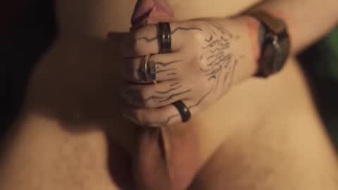 slutfinder32 online show from April 2026 07:22:01 AM