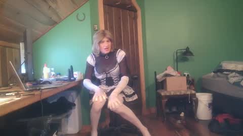 Snapshot of slutjennifertransxx chatting on September 2025 02:00:02 AM slutjennifertransxx online show from September 2025 02:00:02 AM