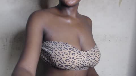 sluttx_choco online show from May 2026 07:30:02 PM