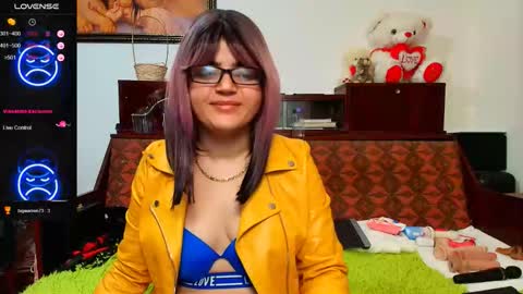 Ana    online show from November 2025 11:45:01 AM