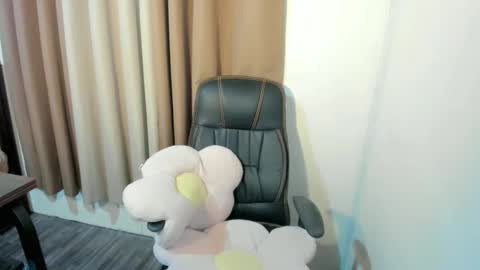 SHANIN online show from June 2026 12:05:02 AM