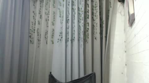 Snapshot of sluttychie chatting on February 2025 12:52:02 AM CHIE CHIE online show from February 2025 12:52:02 AM