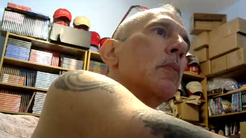 Snapshot of sluttyslave81 chatting on June 2026 07:00:01 AM sluttyslave81 online show from June 2026 07:00:01 AM