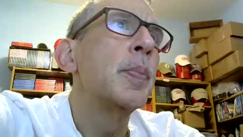 Snapshot of sluttyslave81 chatting on July 2026 02:45:02 PM sluttyslave81 online show from July 2026 02:45:02 PM