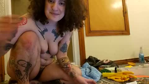 SluttySuzie17 online show from May 2026 09:11:02 PM