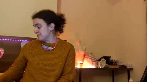 SluttySuzie17 online show from May 2026 09:44:02 PM