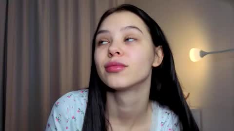 Snapshot of slyshypie chatting on February 2026 01:28:01 PM Lily online show from February 2026 01:28:01 PM