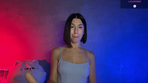 Melani online show from May 2026 07:19:02 PM