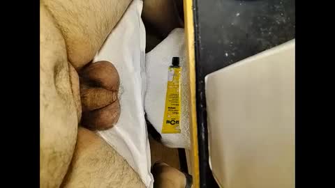 Snapshot of small_1986 chatting on December 2024 05:14:02 AM transmisin gratuita bajo demanda free broadcast on demand online show from December 2024 05:14:02 AM