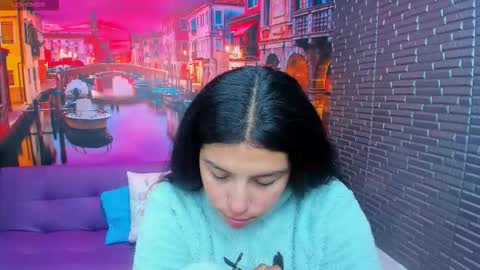 Snapshot of small__naughty chatting on February 2026 01:38:02 PM Mariana Torres online show from February 2026 01:38:02 PM