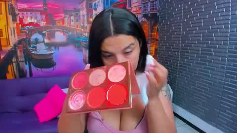 Snapshot of small__naughty chatting on February 2026 01:51:02 PM Mariana Torres online show from February 2026 01:51:02 PM