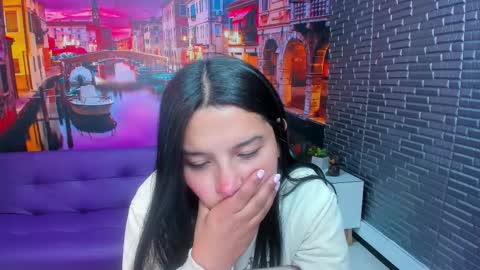 Snapshot of small__naughty chatting on March 2026 01:40:02 PM Mariana Torres online show from March 2026 01:40:02 PM