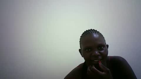 Snapshot of small_booby chatting on March 2026 12:00:02 PM small_booby online show from March 2026 12:00:02 PM