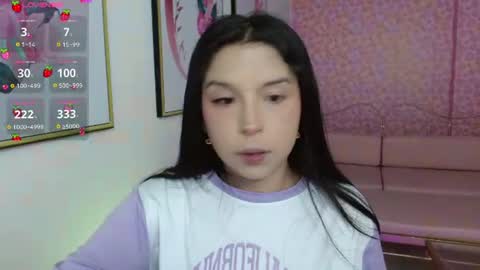 small_naugthy online show from July 2026 01:04:02 PM