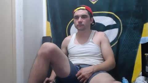 Snapshot of small_wood21 chatting on January 2025 09:29:01 AM small wood21 online show from January 2025 09:29:01 AM