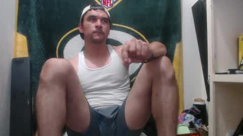 Snapshot of small_wood21 chatting on September 2025 01:44:01 AM small wood21 online show from September 2025 01:44:01 AM