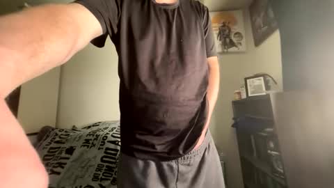 Snapshot of smalldick0324 chatting on June 2026 12:33:02 PM smalldick0324 online show from June 2026 12:33:02 PM
