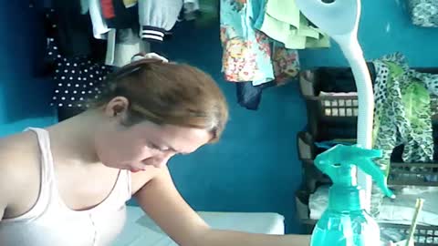 jess online show from December 2024 08:04:02 AM