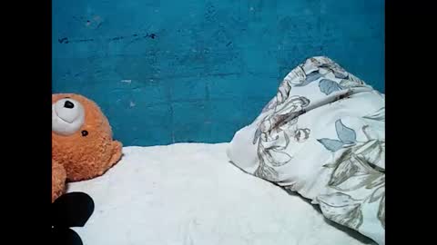 Snapshot of smallluncutc0ck chatting on February 2026 05:37:02 AM jess online show from February 2026 05:37:02 AM