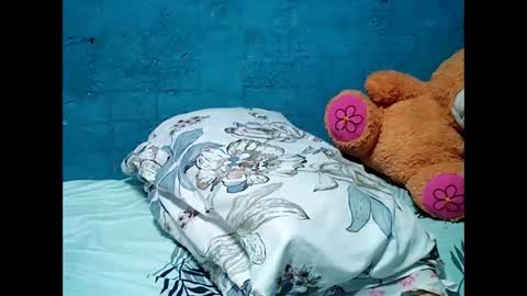 Snapshot of smallluncutc0ck chatting on February 2026 06:00:02 AM jess online show from February 2026 06:00:02 AM