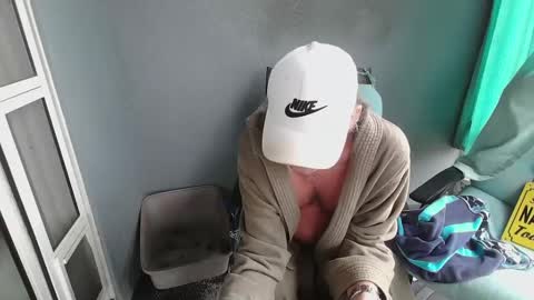 Daddy online show from February 2025 02:13:01 PM