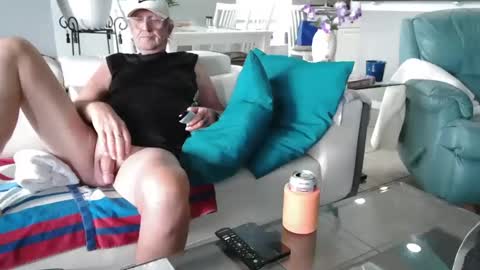 Daddy online show from April 2026 05:44:02 PM