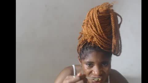 smallsluty online show from June 2026 07:26:02 PM