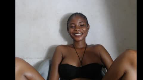 smallsluty online show from June 2026 07:12:02 AM