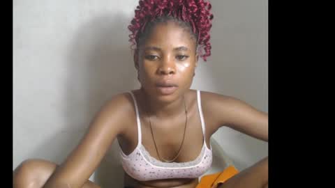 smallsluty online show from July 2026 12:10:01 AM